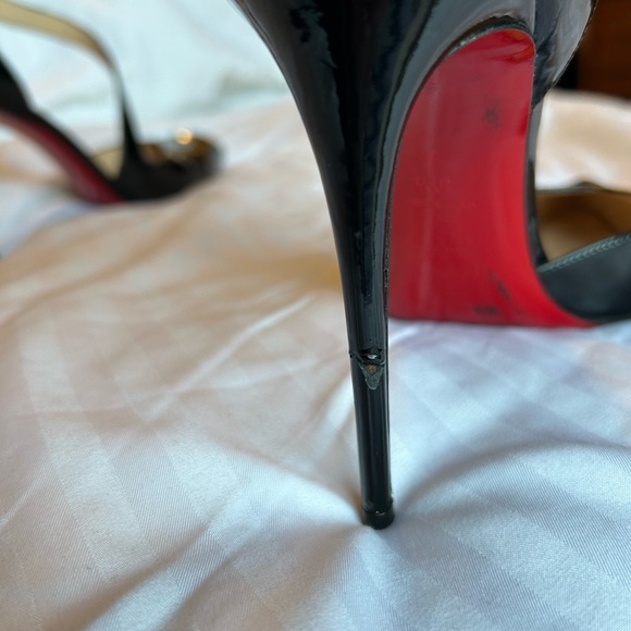 Louis Vuitton Patent Leather Stilettos s40.5 - Picture 7 of 7